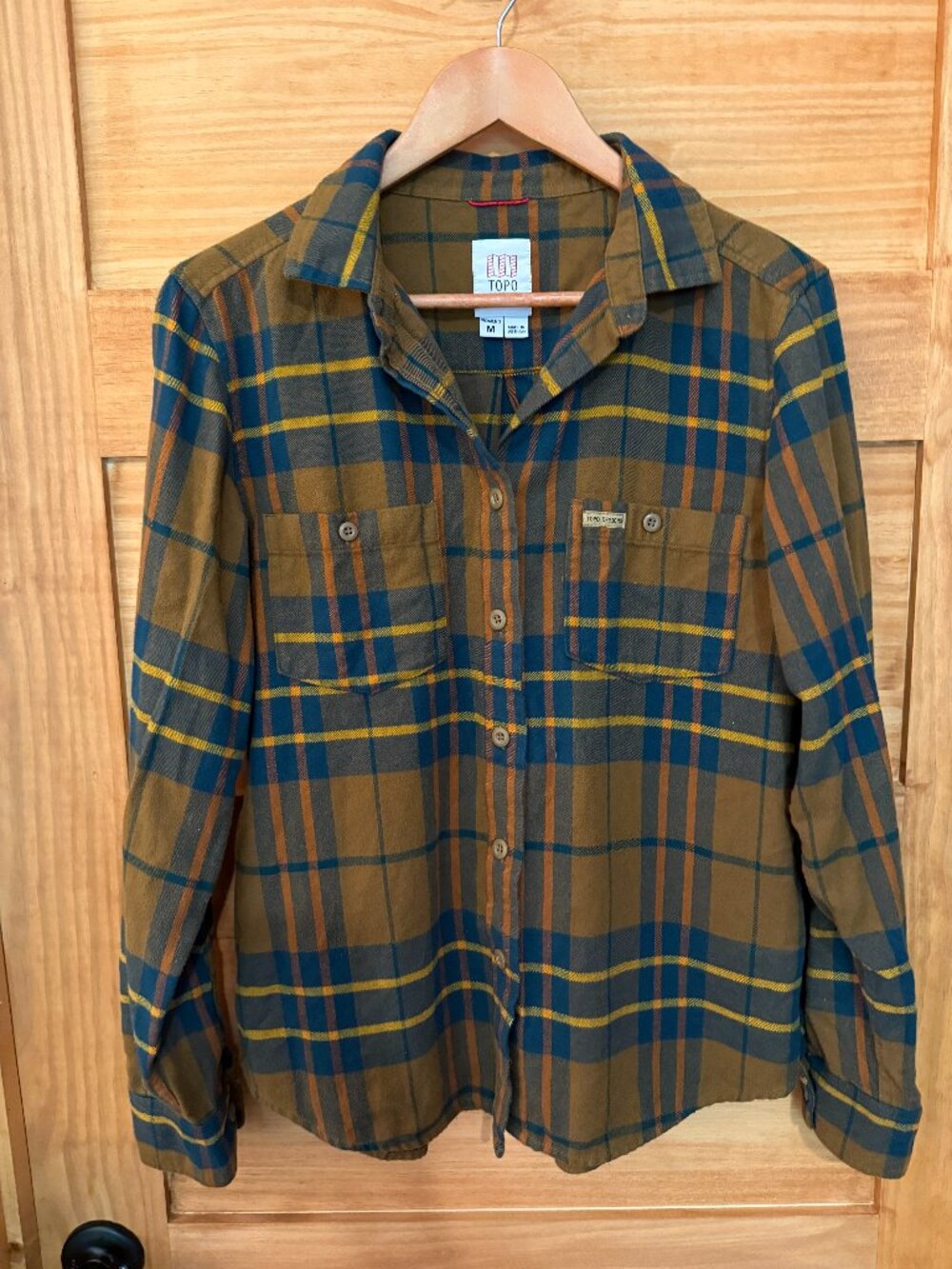 Topo Designs Mountain Plaid Cotton Flannel Button Up Shirt Women's size M
